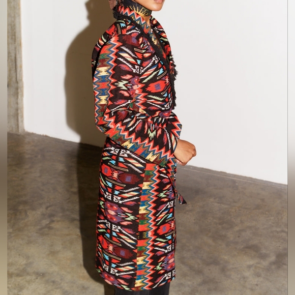 NEVER FULLY DRESSED 🏷️NWT Bright Native Tribal Ikat Embroidry Blanket Coat XL - Picture 7 of 14